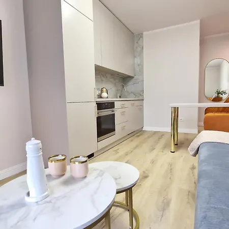 77 Flou Przystan Letnica, Parking & 800m Plaza Апартаменты Гданьск
